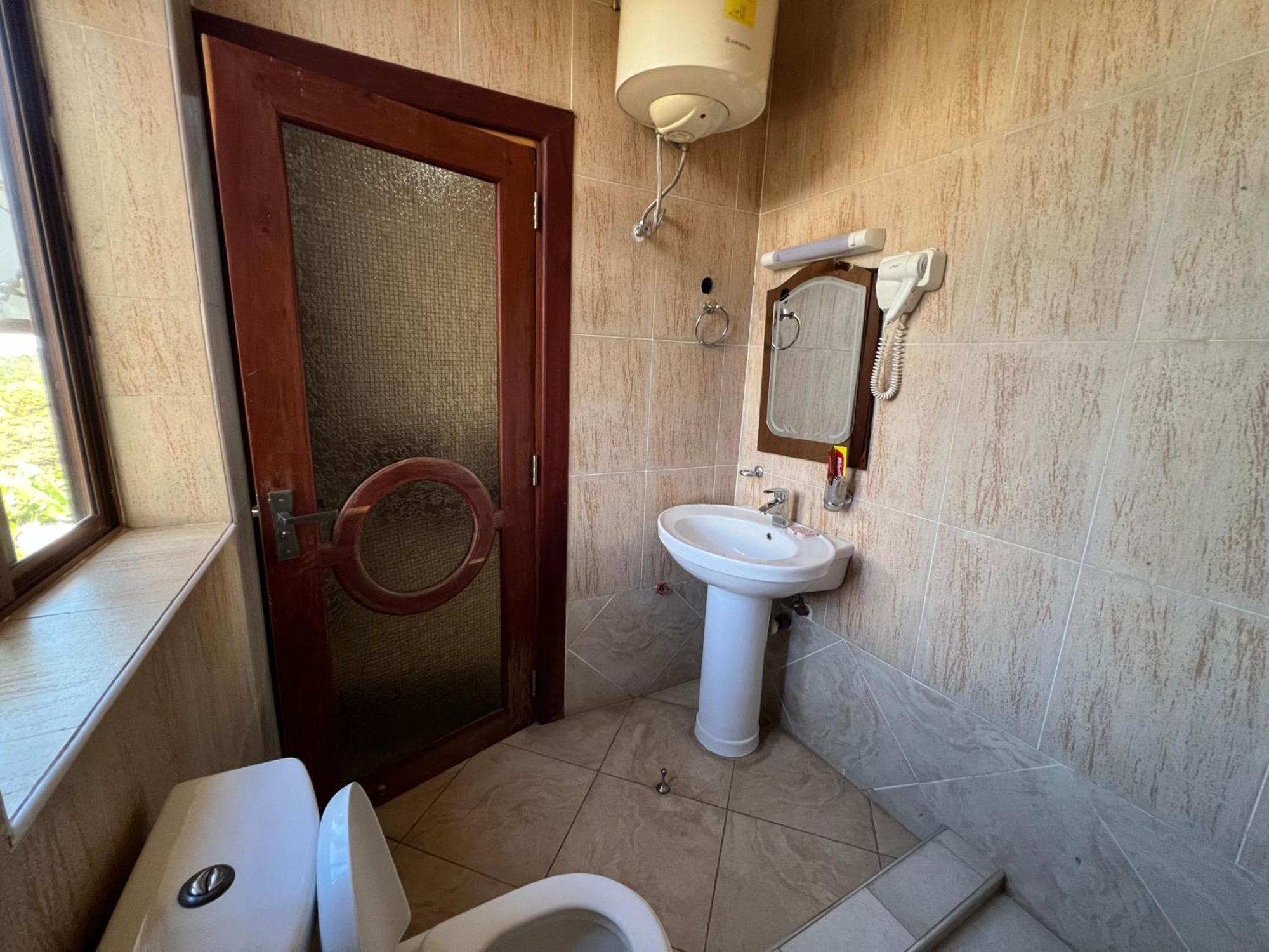 Nejobugg Palace Hotel Nkoanrua Dış mekan fotoğraf