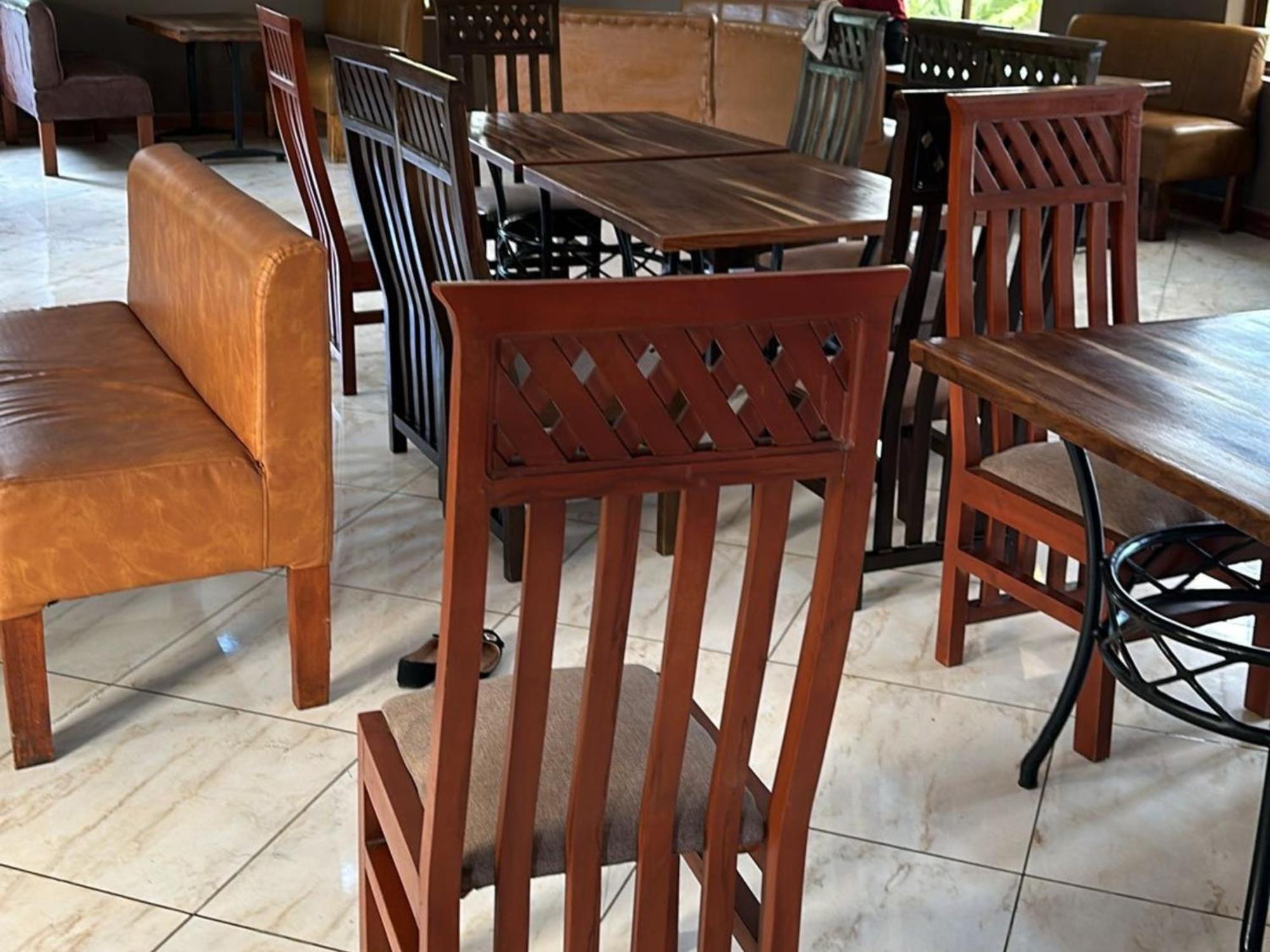 Nejobugg Palace Hotel Nkoanrua Dış mekan fotoğraf