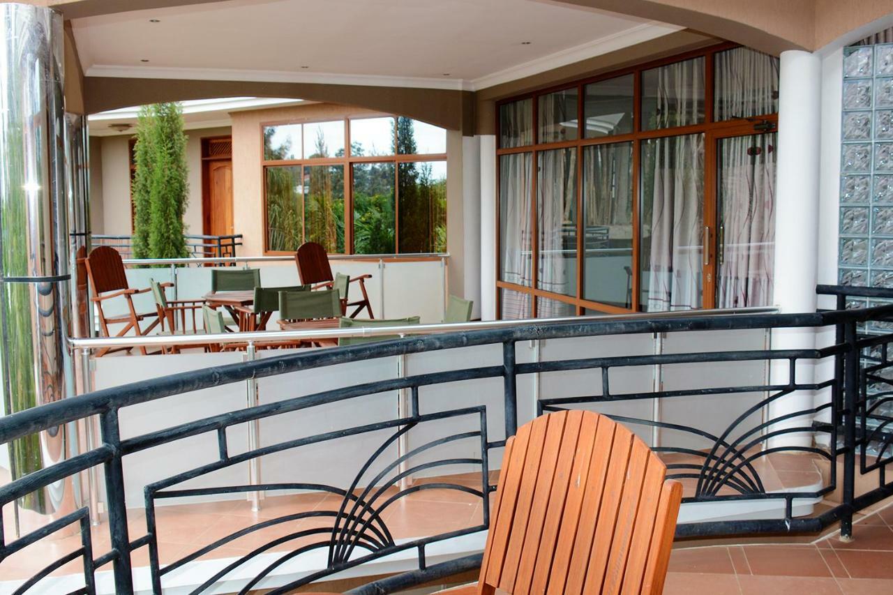 Nejobugg Palace Hotel Nkoanrua Dış mekan fotoğraf
